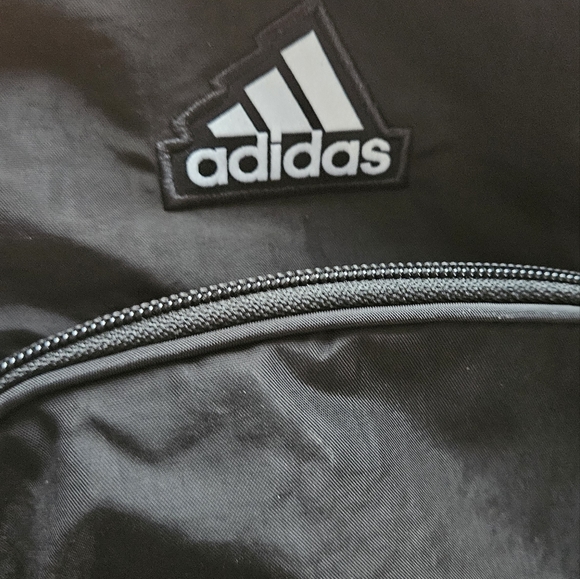 Bnwt ADIDAS MINI BAG - Picture 5 of 5